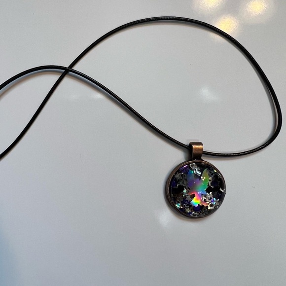 Angle Necklace - Picture 2 of 2